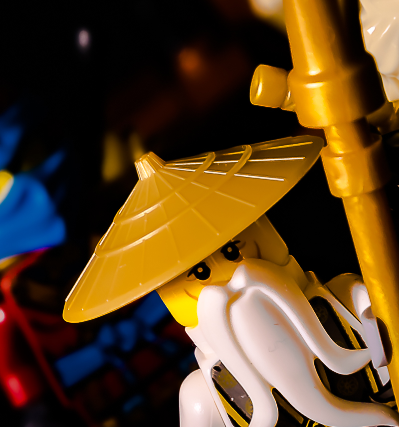 Quarantine Day 17 — LEGO photography getting more elaborate