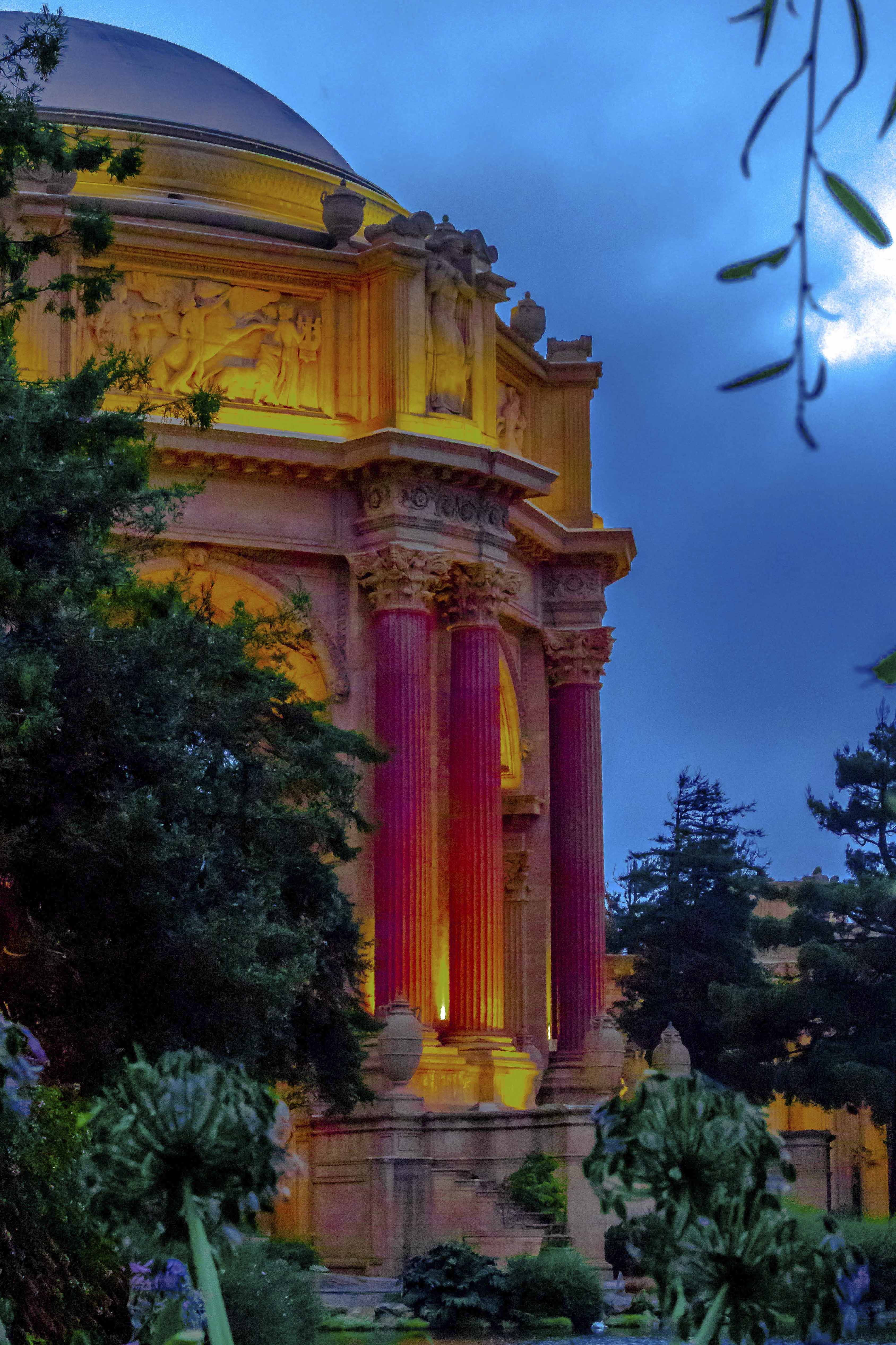Palace of Fine Arts columns illuminated at dusk