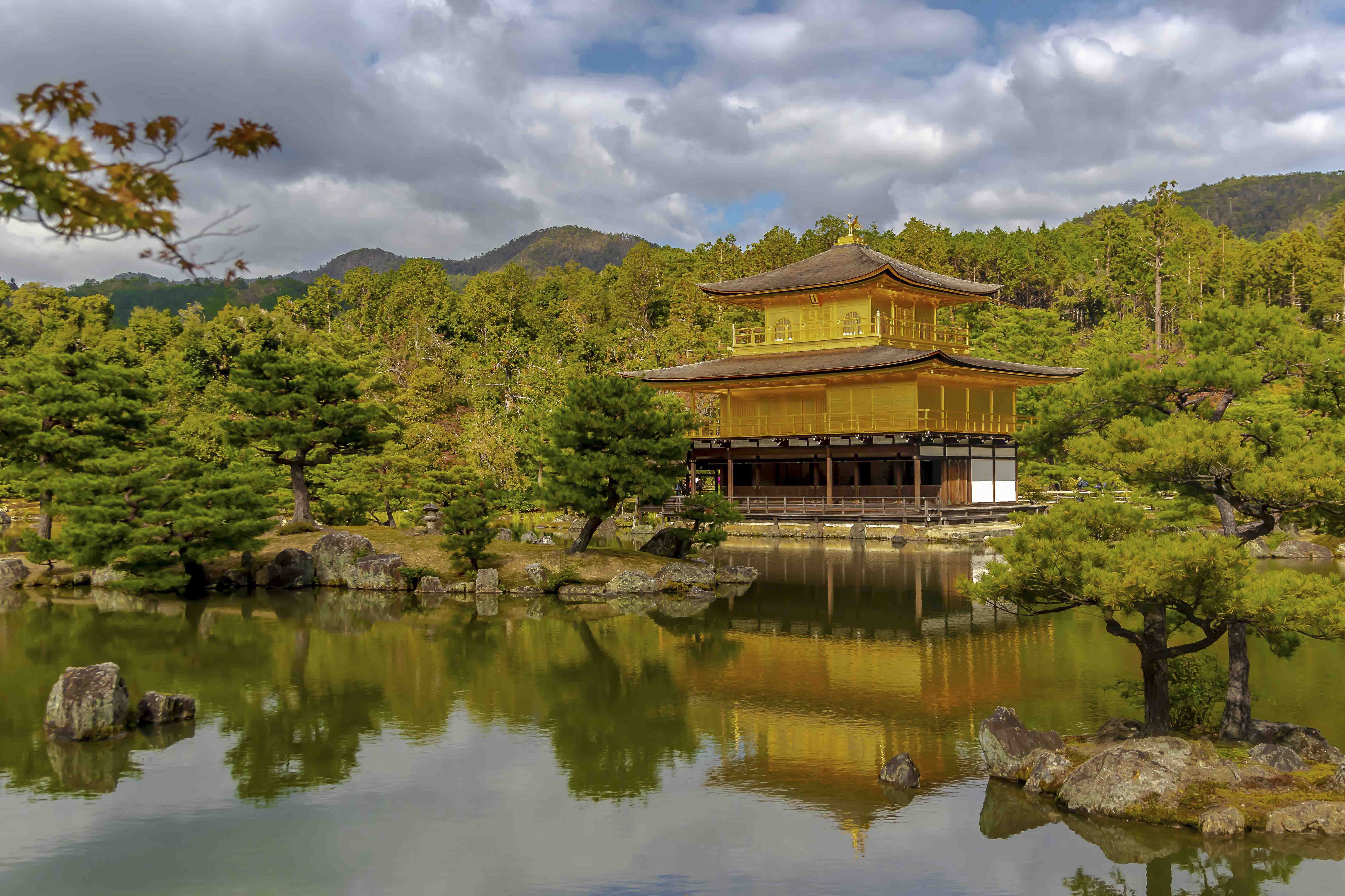 Kinkaku-ji Golden Pavilion reflected in the mirror pond, Kyoto